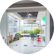 Cửa kính thủy lực 