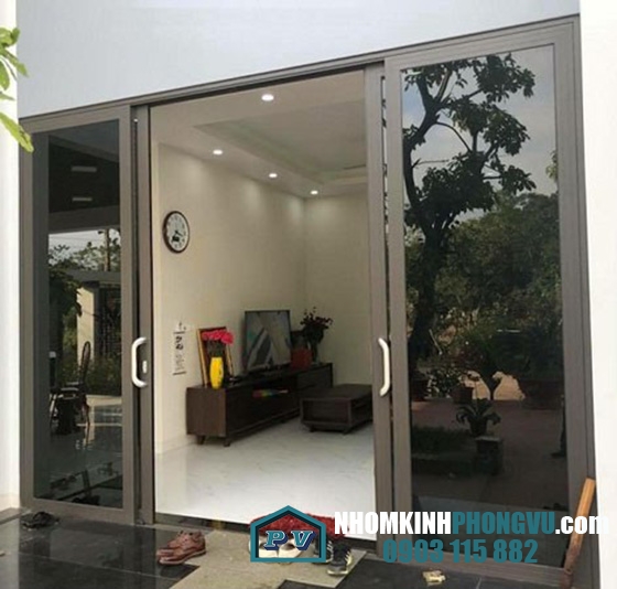 Mẫu cửa lùa nhôm xingfa 2 cánh màu đen