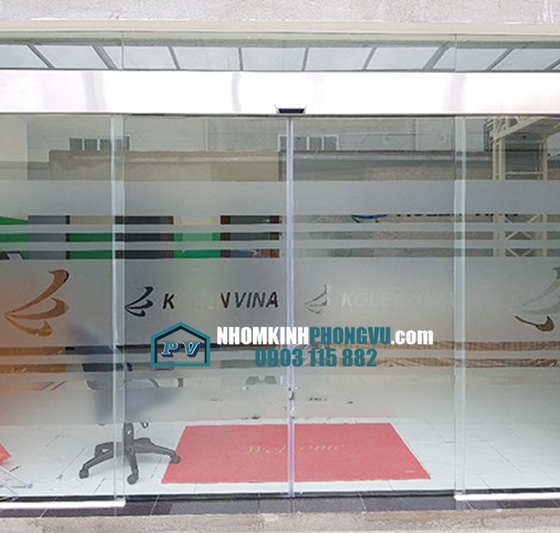 Thi công cửa kính lùa tự động công nghệ Đài Loan tại đường Tỉnh Lộ 10, Quận Bình Tân, TPHCM